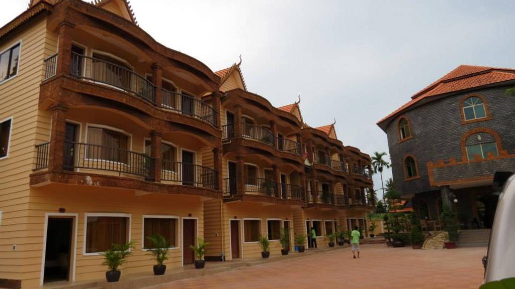 Khmer Camelot Resort Sihanoukville Exterior photo