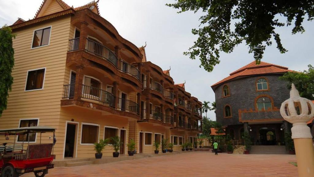 Khmer Camelot Resort Sihanoukville Exterior photo